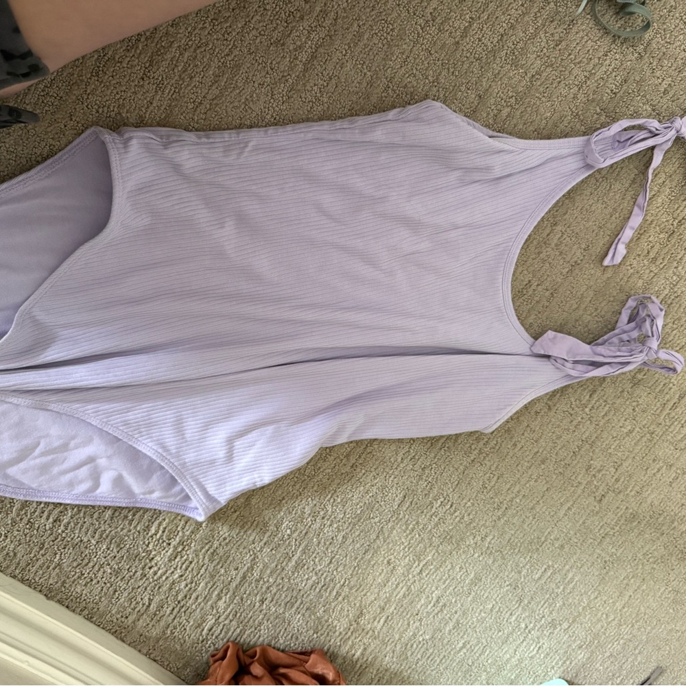 Old Navy Lavender Tie-Strap body suit